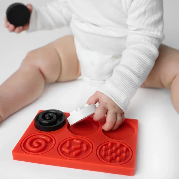 Kontrastowe puzzle sensoryczne kółeczka 6m+ Mom's Care