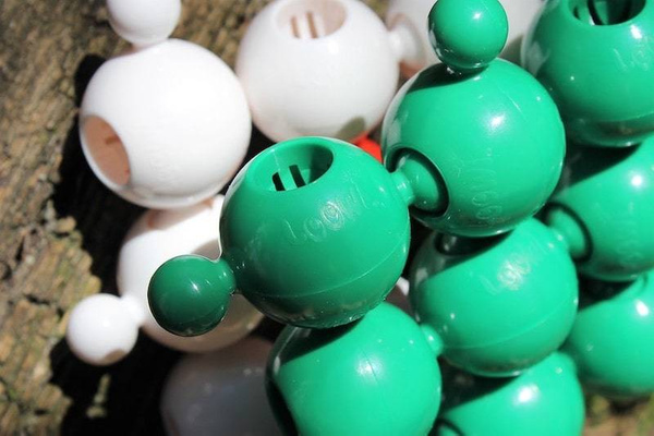 Klocki konstrukcyjne Loowi kulki zielone 125 el. – Loowi 4+