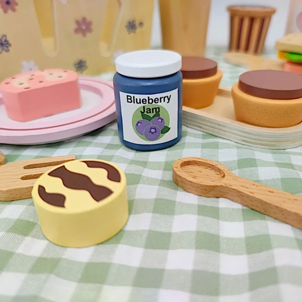 Wooden Picnic Playset with Basket – Kabi 3+