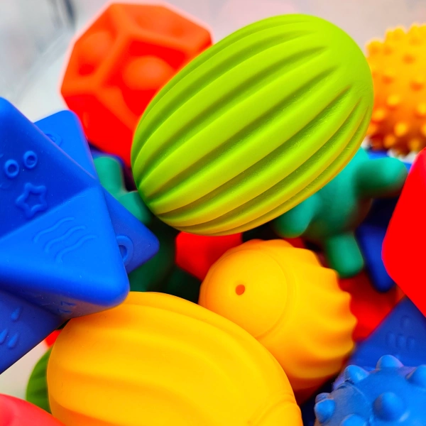 Sensory balls - set of 45 el.