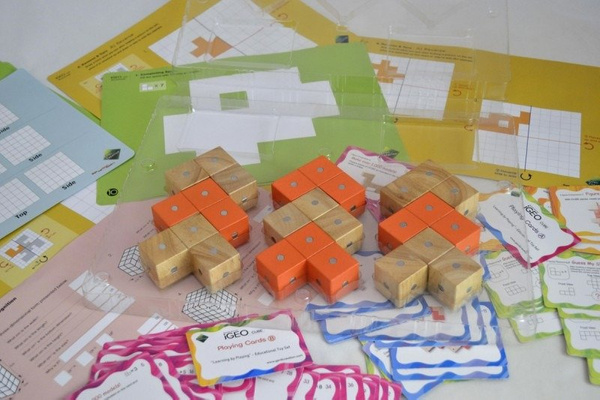 Klocki drewniane magnetyczne - IGEO CUBE 9 el.