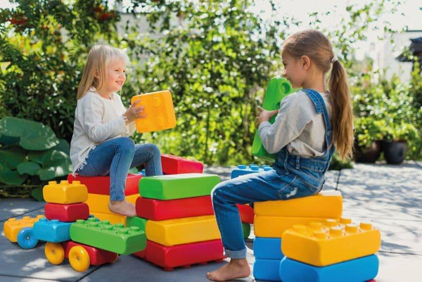 Klocki edukacyjne Marioinex Budowlane Cegły 30 elementów dla 4-latka wspierające motorykę