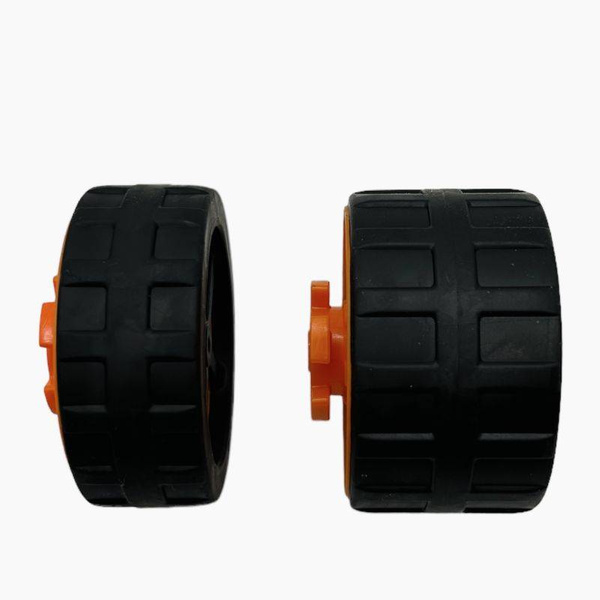 Clics Tuba Mix - small and large wheels