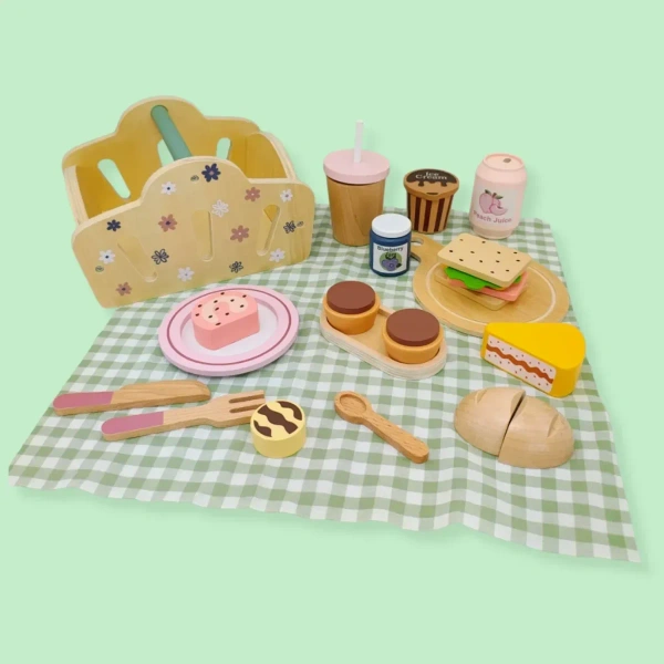 Wooden Picnic Playset with Basket – Kabi 3+