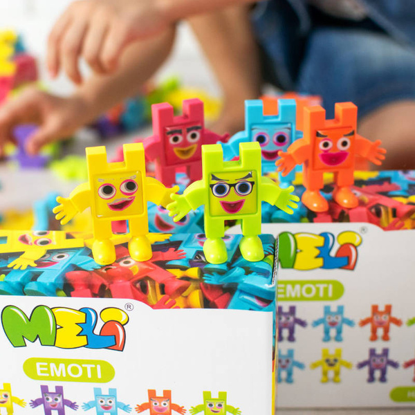 Klocki Meli Emoti Happy 12 figurek z naklejkami emocji – 3+