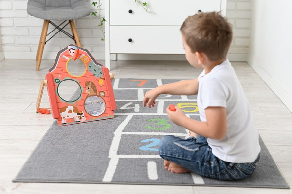 Arcade game with bags - Farm