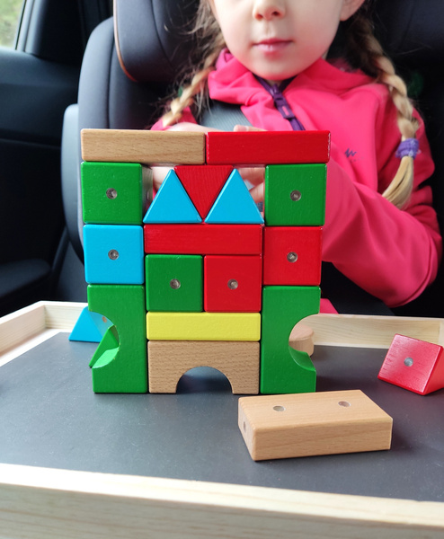 Klocki Magnetyczne WABI Zestaw Edukacyjny 120 el. + tacka magnetyczna WABI Pad