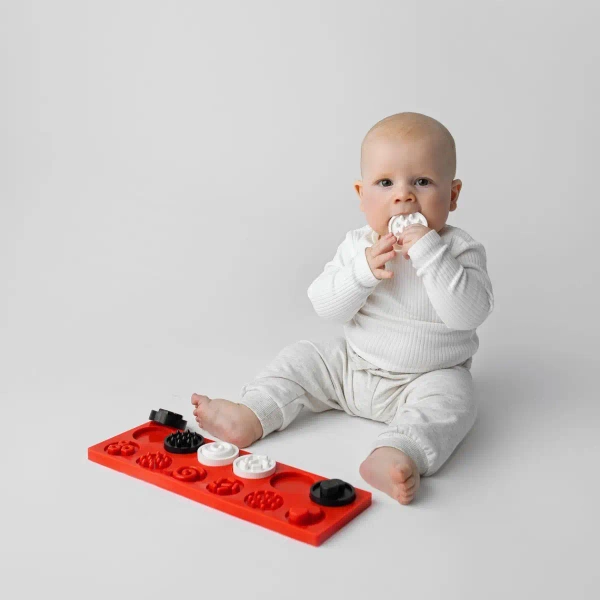 Contrast puzzle - sensory circles XL