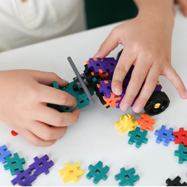 MELI Basic Tech+ 780 pcs – Construction Waffle Blocks with Mechanics 3+