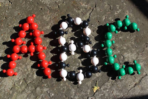 Klocki konstrukcyjne Big Loowi kulki 110 elementów – Loowi 3+