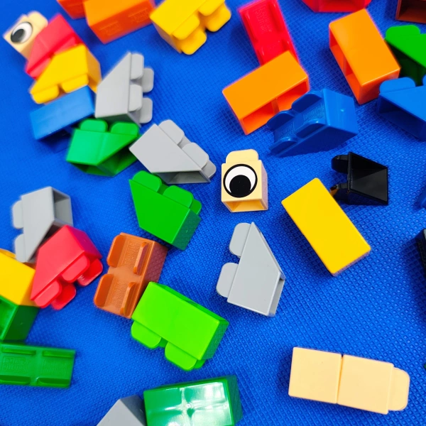 Klocki Little Architect Pirates 335 el. – piracki zestaw 4+