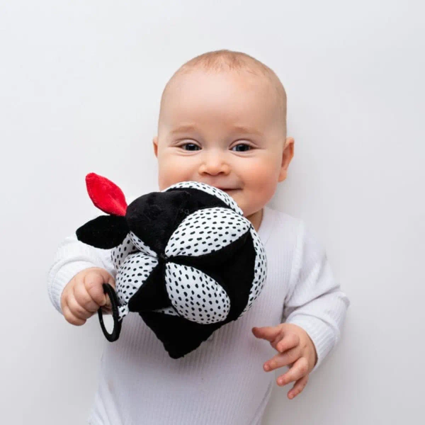 Kontrastowa piłka puzzlowa Takana z lusterkiem 6m+ Mom's Care