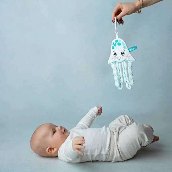 Jellyfish - rustling cloth pendant