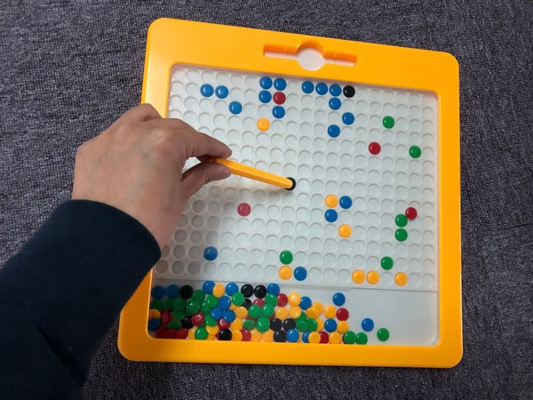 Tablica magnetyczna MagPad Dots [czerwona]